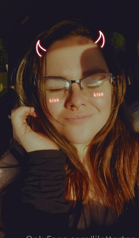 ebenholz-dildo onlyfans nacktheit archiv