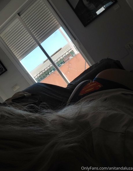 anitandaluza akt pornostar bilder
