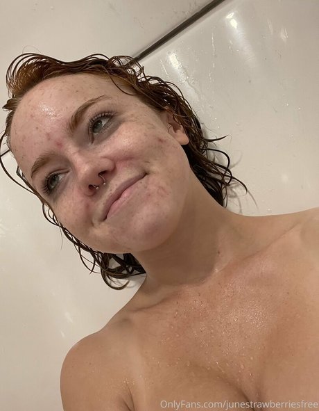 junestrawberriesfree erwachsene pornostar foto
