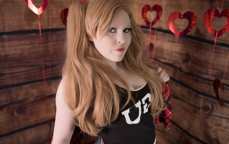 sqregina xxx nackt bild