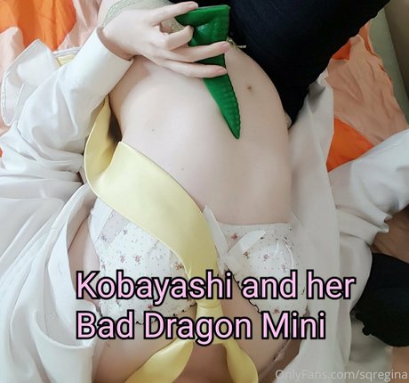 sqregina nackten bild