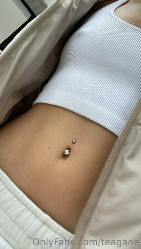 teagane erwachsene nacktheit bilder