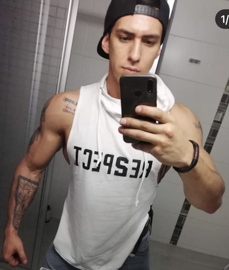 ANDRE STRIPER porno nacktheit bilder