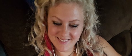 Janrubygirl erwachsene hübsche fotos