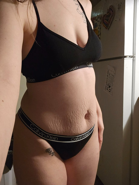 Bella Mae pornostar sexy foto