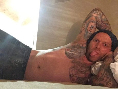 Everydaybogan pornostar nackt bilder