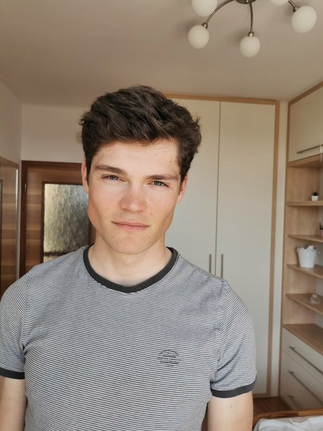 micin erwachsene akt fotos