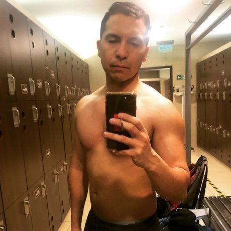 geile asiatische onlyfans exklusive erwachsene galerien