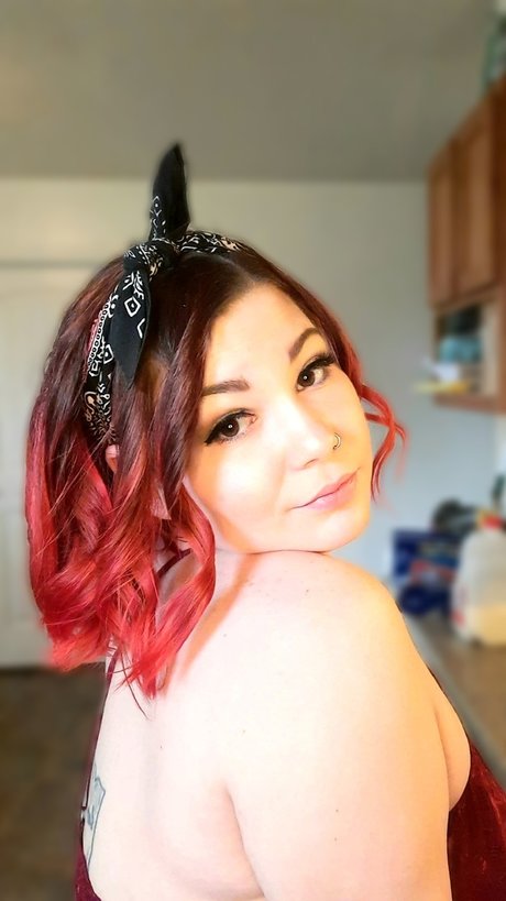 Milfasaurus Rex_ kunst akt fotos