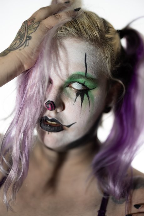 Mischief The Clown kunst pornografische galerien