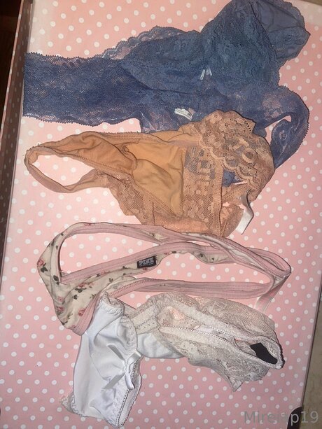 Mireia beste sexy foto