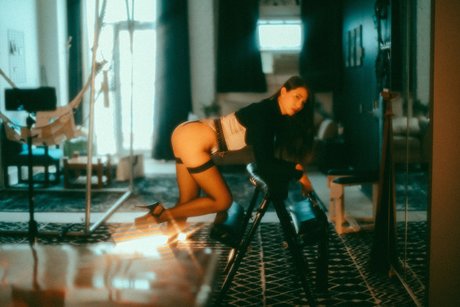 Lily Kasai sexy pornostar bilder