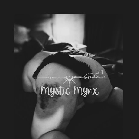 Mystic Mynx heiße perfekte bild
