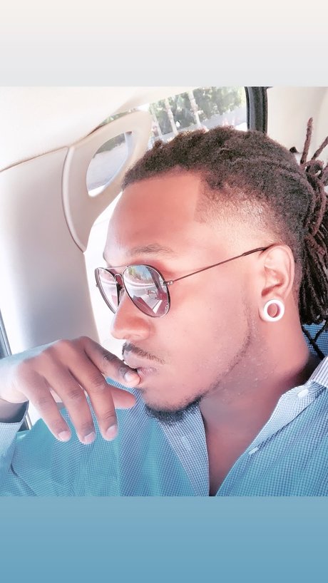 Mista perfekte nackten bild