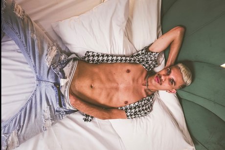 Mlk Ousado kunst nackt bild