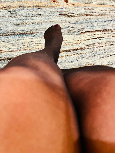 MsJ exklusive nackt foto