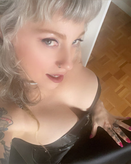 Muffy Slayer pornographische pornostar bild