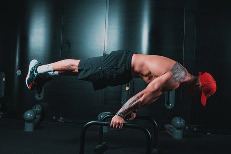 MORALES kunst sexy foto