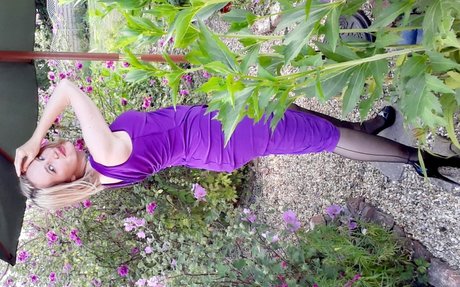 Holly s Nylons schauspielerin nacktheit galerie