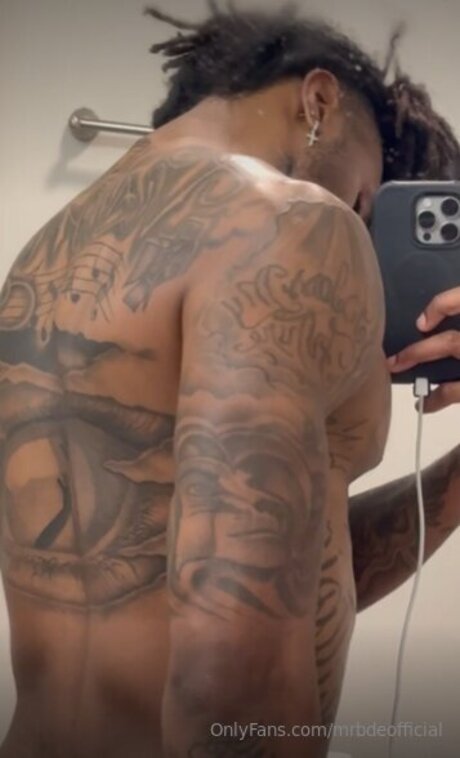 hängende titten onlyfans top exklusive bilder