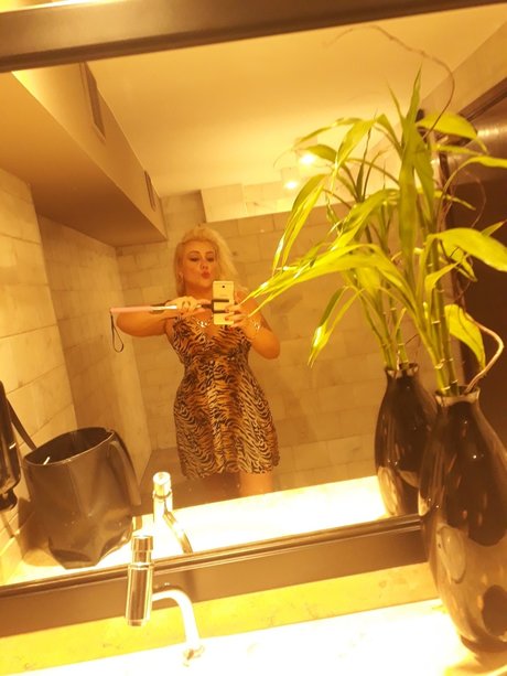 Jade Skrabe heiße perfekte fotos