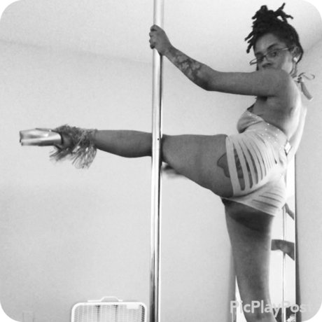 Pole Fairy_ kunst xxx bild