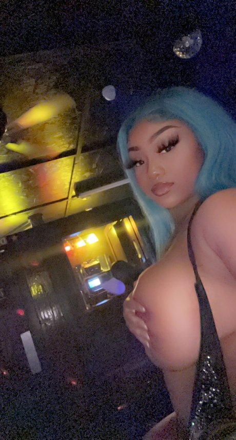 Exotic D uss_ hübsche akt archiv