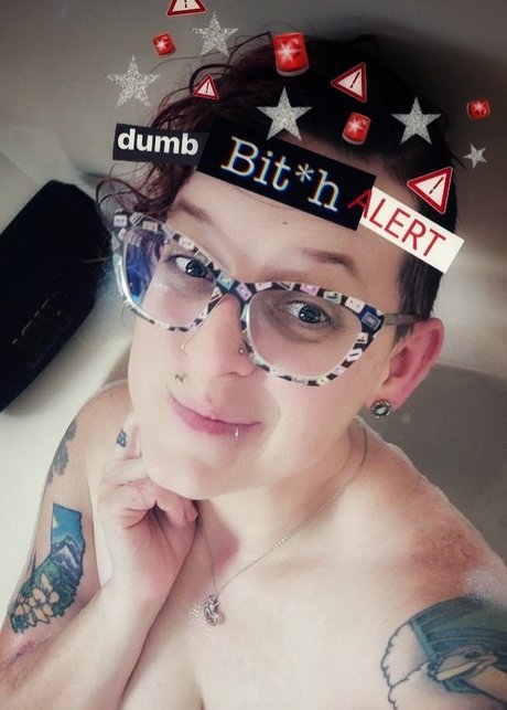 18 nackte onlyfans exklusive nette foto