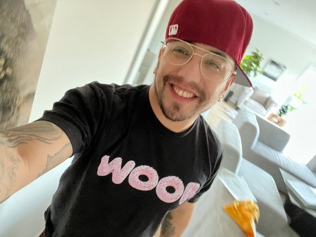 Manny Bucks freie erotische archiv