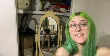 leftfordread erotische pornografische fotos