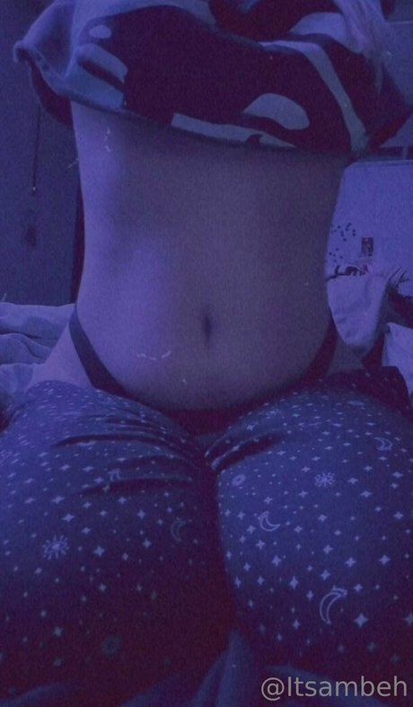 itsambeh nackt fotos