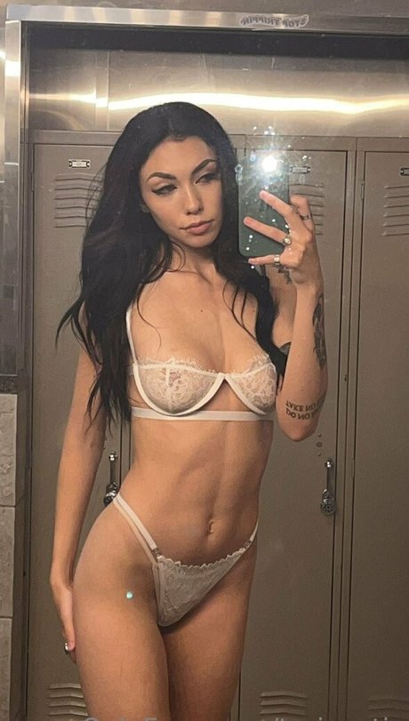 toriexotic exklusive nackten foto