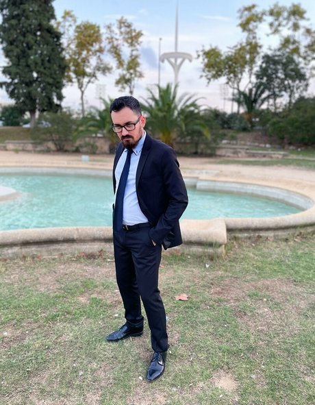 officepant nacktheit foto