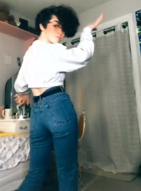 graceful addison xxx hd archiv