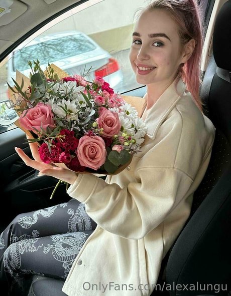 alexalungu nacktheit schöne bild