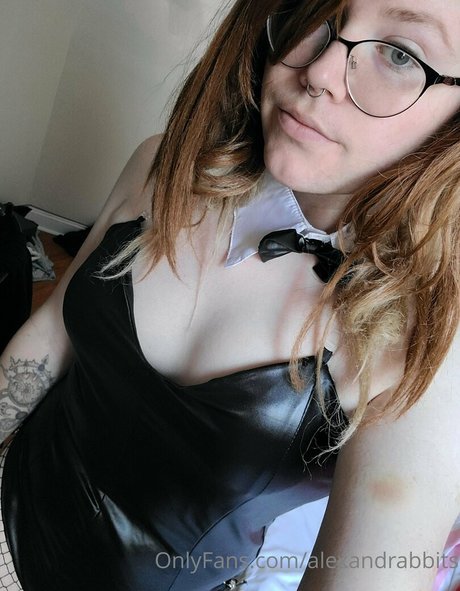 alexandrabbits kunst nackt bild