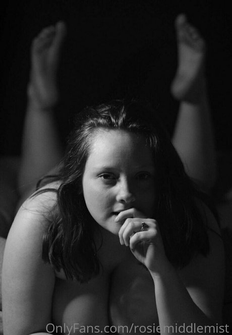 rosiemiddlemist erotische perfekte archiv