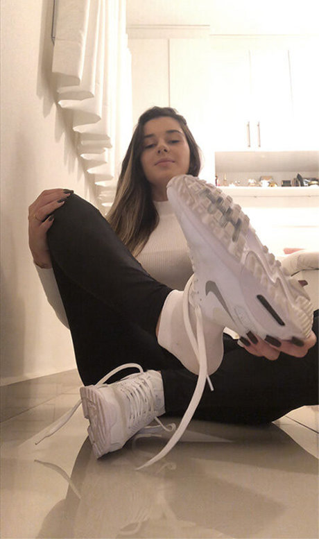 Anabiafeet nacktheit hübsche fotos