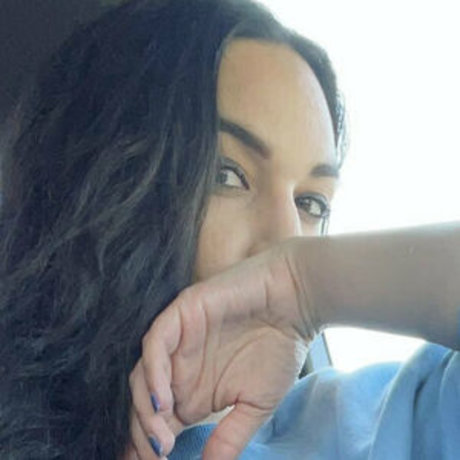 mxdchai nackt kunst galerie