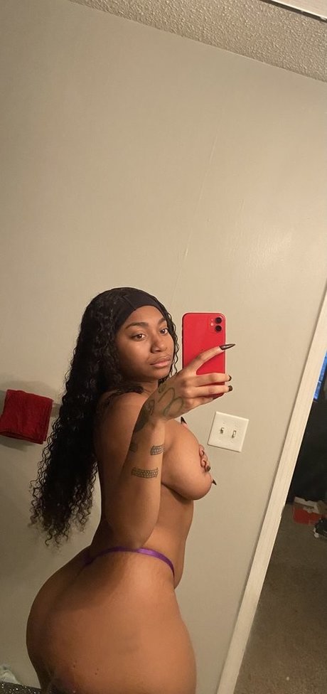 süße ebenholz-onlyfans nacktheit perfekte fotos