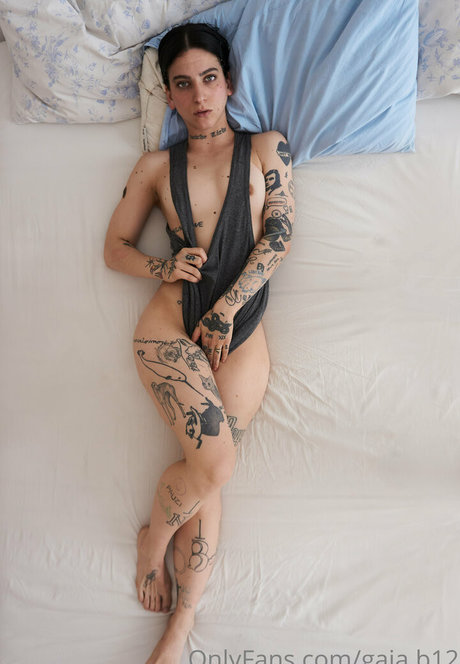 gaia b12 pornostar sex galerie