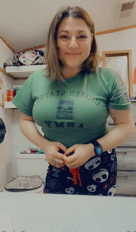 notyourqueen86 xxx nette bilder