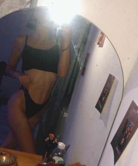 joi onlyfans erwachsene sex bild