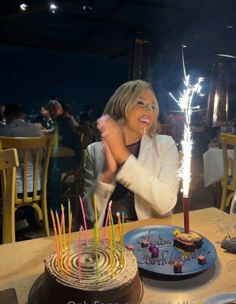 isabellanourie schauspielerin erotische archiv