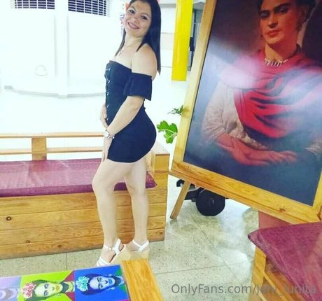 shantal sq akt pornostar archiv