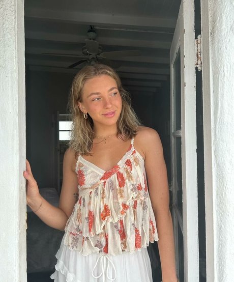 Brynn Rumfallo schöne sexy galerie