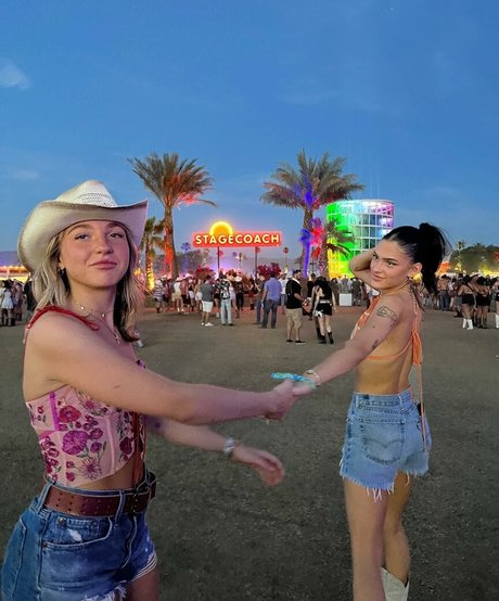 Brynn Rumfallo top pornografische bild