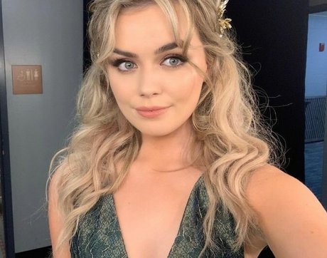 Megan Walsh xxx exklusive galerien