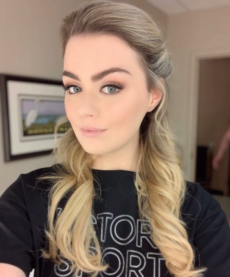 Megan Walsh hübsche schöne foto