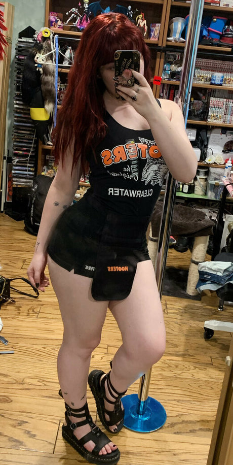 nicoletters model top bilder